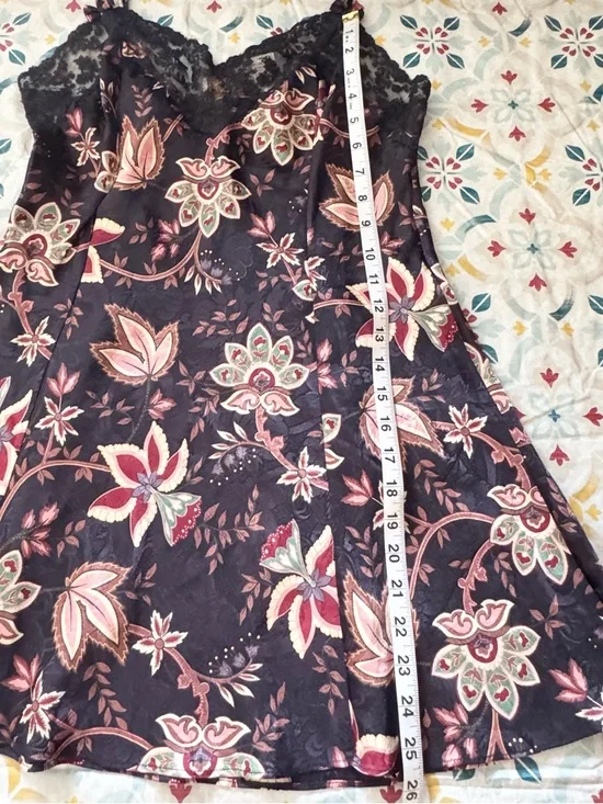 Vintage VS Gold Label Floral Lace Slip Babydoll Dress M - Picture 9 of 9